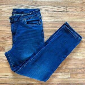 Kut from the Kloth size 12 Katy High Rise Ankle Straight Leg jeans